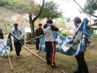 幟設置作業