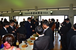 卒業式後の祝賀会