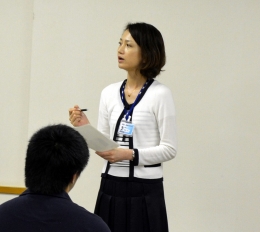 講師の陣野純子氏(本学職員、キャリアカウンセラー有資格者)