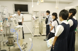 実際に病院で使用されている医療機器（医療工学コース）