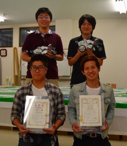 全国大会に出場するETロボコンのNiASETチームの皆さん