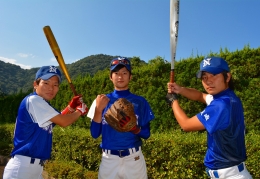 本学でも攻守の要として活躍する左から主将の田浦選手、飛石選手、作江選手