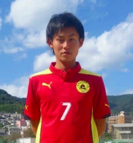 スペインのバルセロナにサッカー＆語学留学した阿満桂大さん