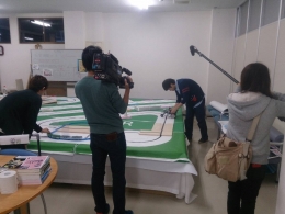 テレビ局からの取材の様子