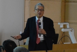 本学　学長　木下　　健